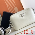 スーパーコピーブラダバッグ